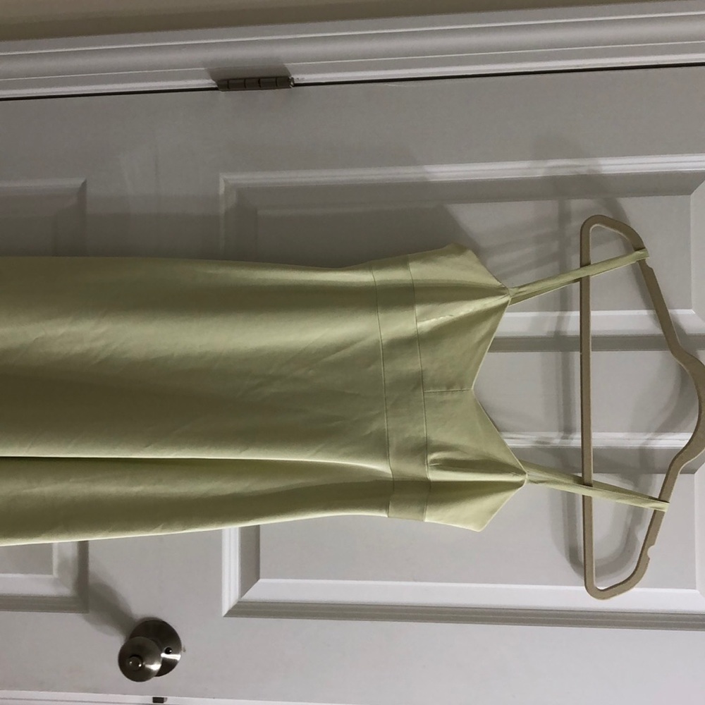 Very light yellow/green Banana Republic dress